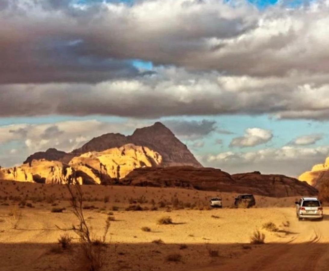 Hotel Rum Arjaan Luxury Camp Wadi Rum Esterno foto